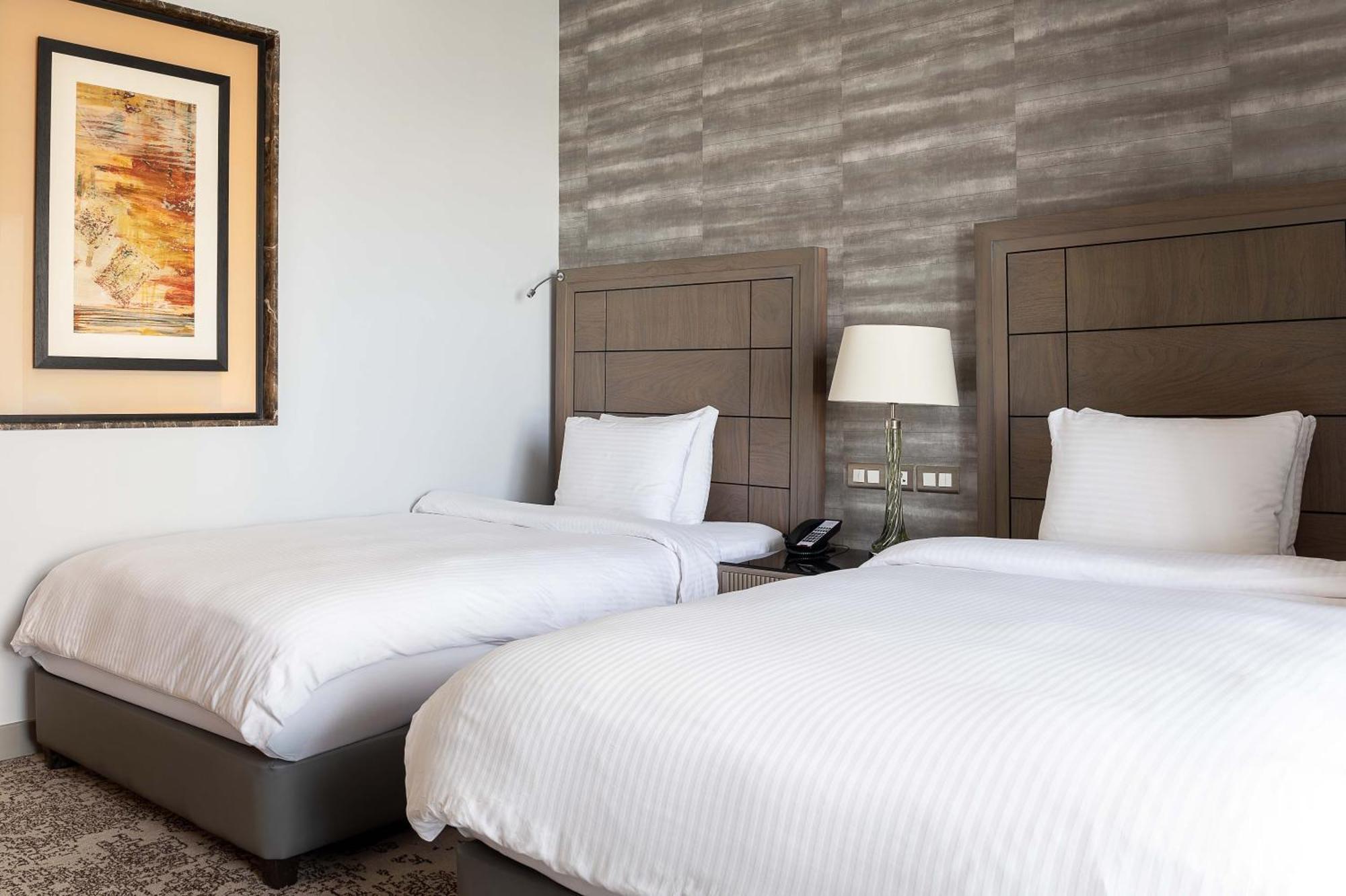 Hotel Intercontinental Jordan By Ihg Amman Exterior foto